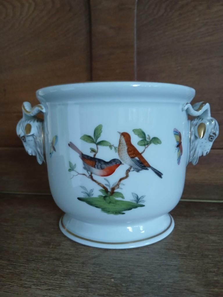 Herend porseleinen bloempot Rothschild met geitenkoppen, Antiek en Kunst, Ophalen of Verzenden