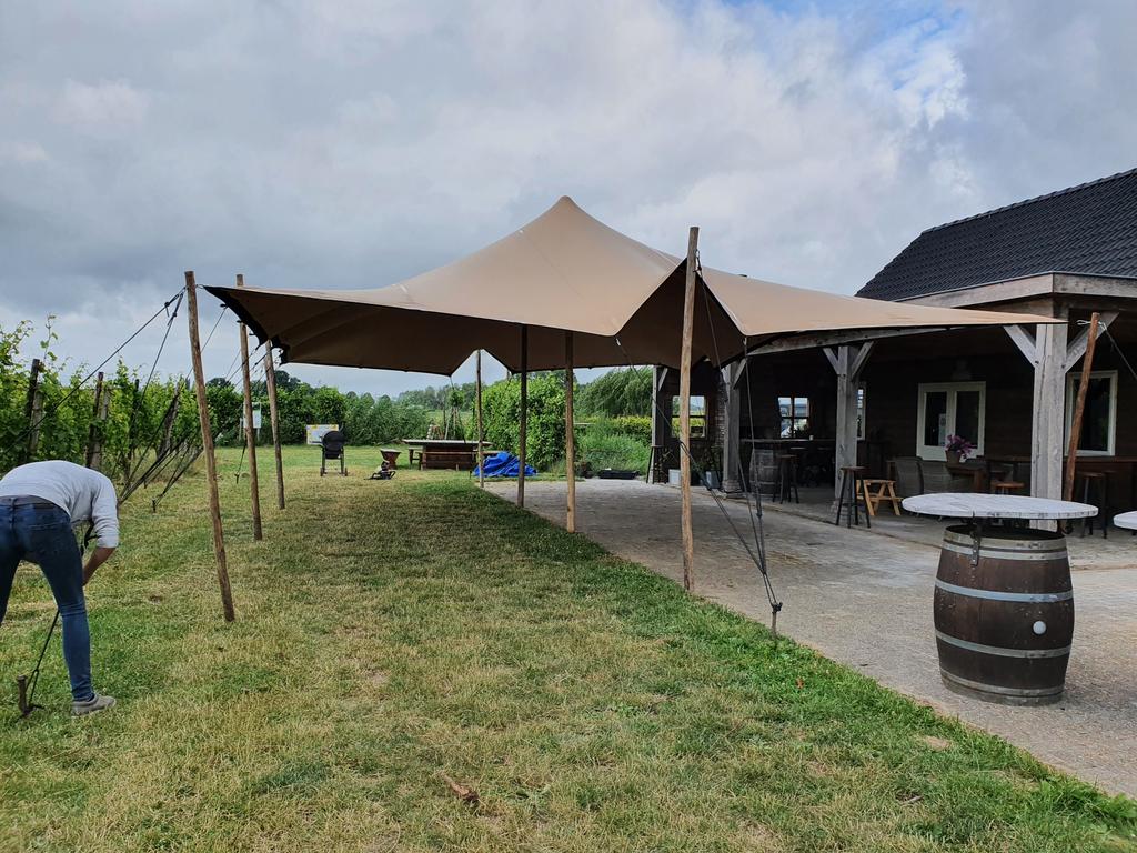Stretchtent huren 6,0m x 10,5m incl. op- & afbouw!, Ophalen, 6 meter of meer, Nieuw, Pagodetent