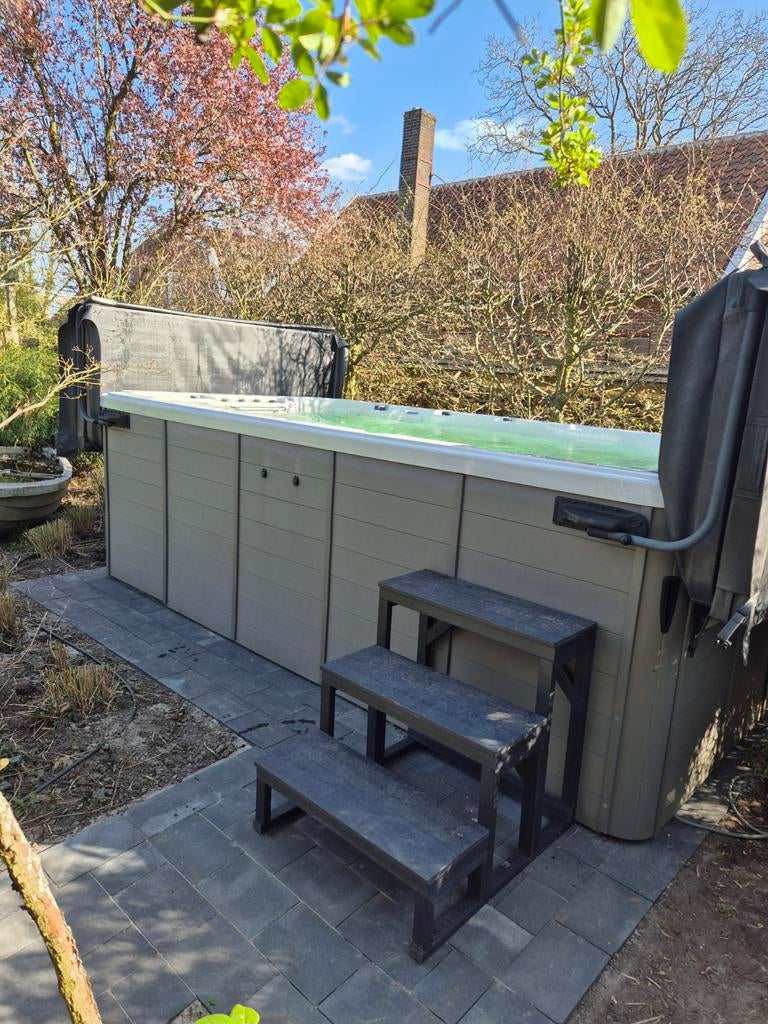 Zwemspa Balboa nieuwstaat!, Tuin en Terras, Bubbelbaden en Hottubs, Zo goed als nieuw, Vast, Pomp, Ophalen