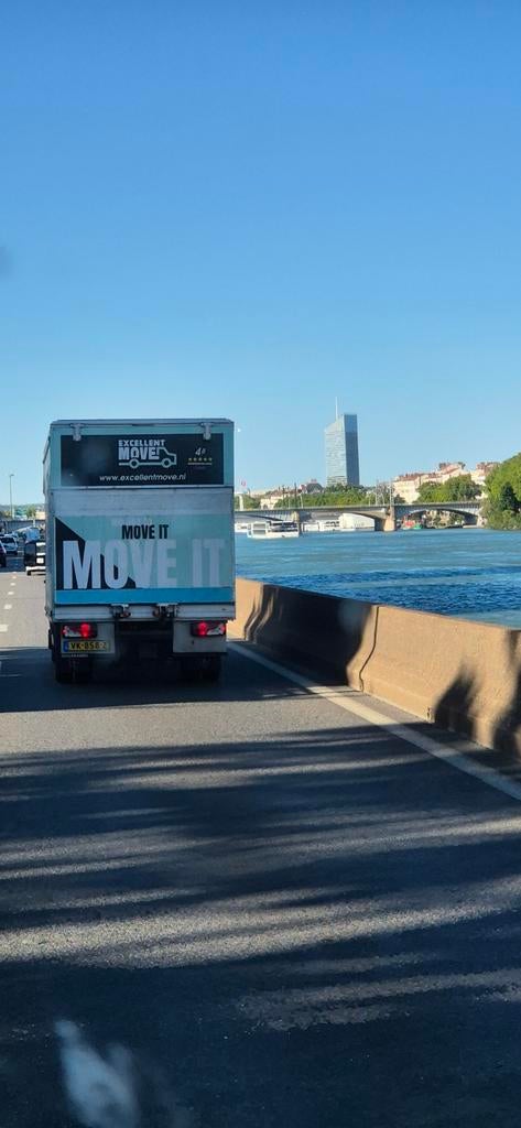 Verhuisbedrijf/Transport  Excellent Move B.V.