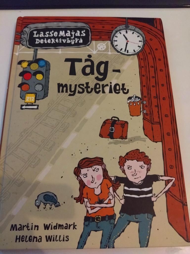 Lassemajas Detektivbyrå Tågmysteriet #svenska/zweeds#, Ophalen of Verzenden, Zo goed als nieuw, Fictie algemeen