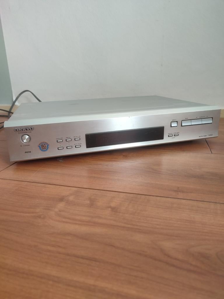 Onkyo T-4555 AM/FM Tuner - Zilver, Audio, Tv en Foto, Tuners, Ophalen, Gebruikt, Analoog