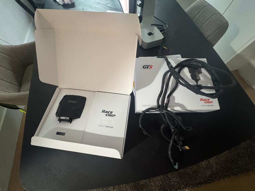 Racechip GTS5 + app optie + XLR5 - herprogrammeerbaar, Auto diversen, Tuning en Styling, Ophalen of Verzenden