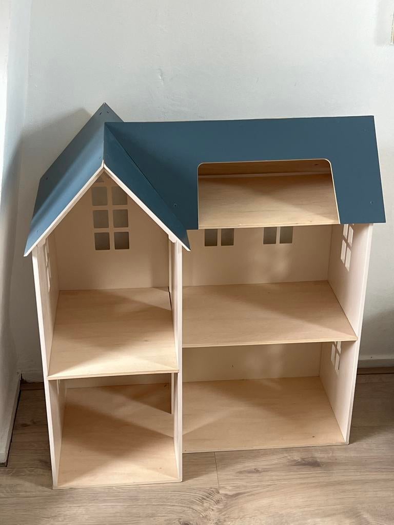 Maileg Poppenhuis met Inboedel & Poppetjes, Kinderen en Baby's, Speelgoed | Poppenhuizen, Ophalen of Verzenden, Gebruikt, Poppenhuis