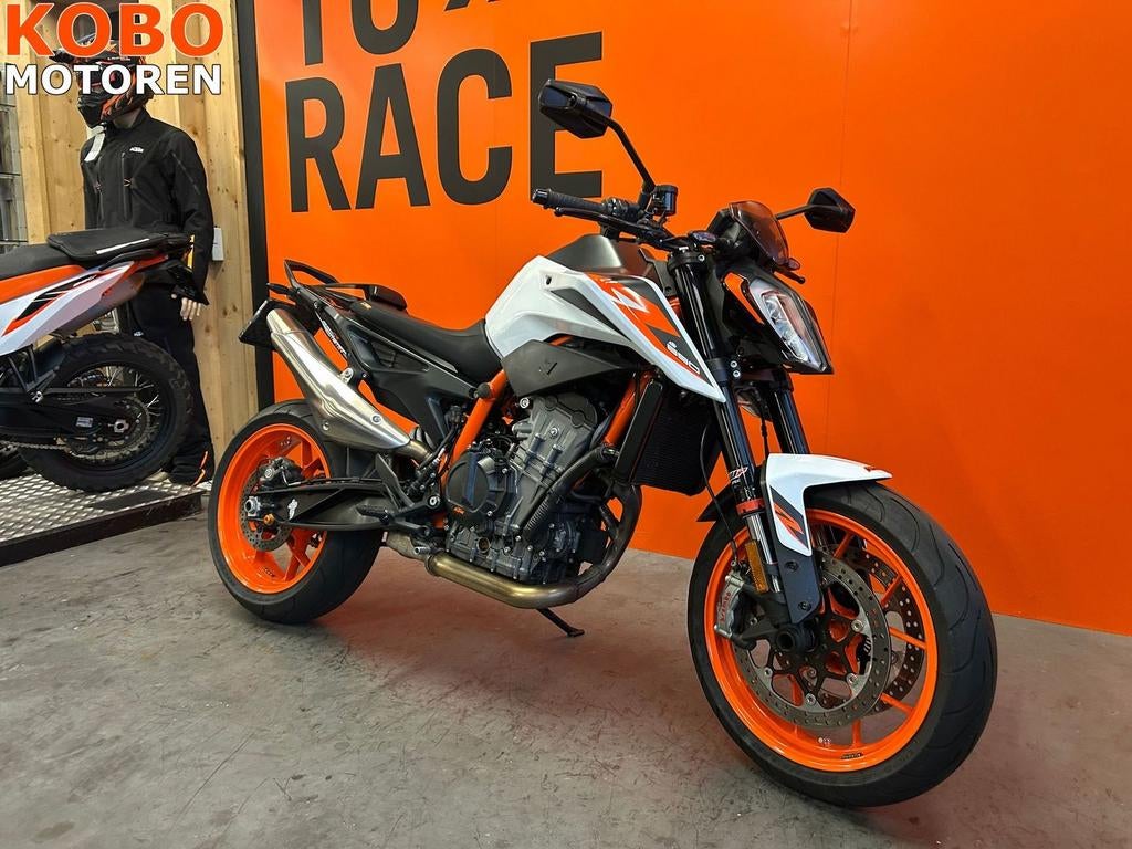 KTM 890 DUKE R (bj 2021), 2 cilinders, Motorrijbewijs A, Bedrijf, Onbekend