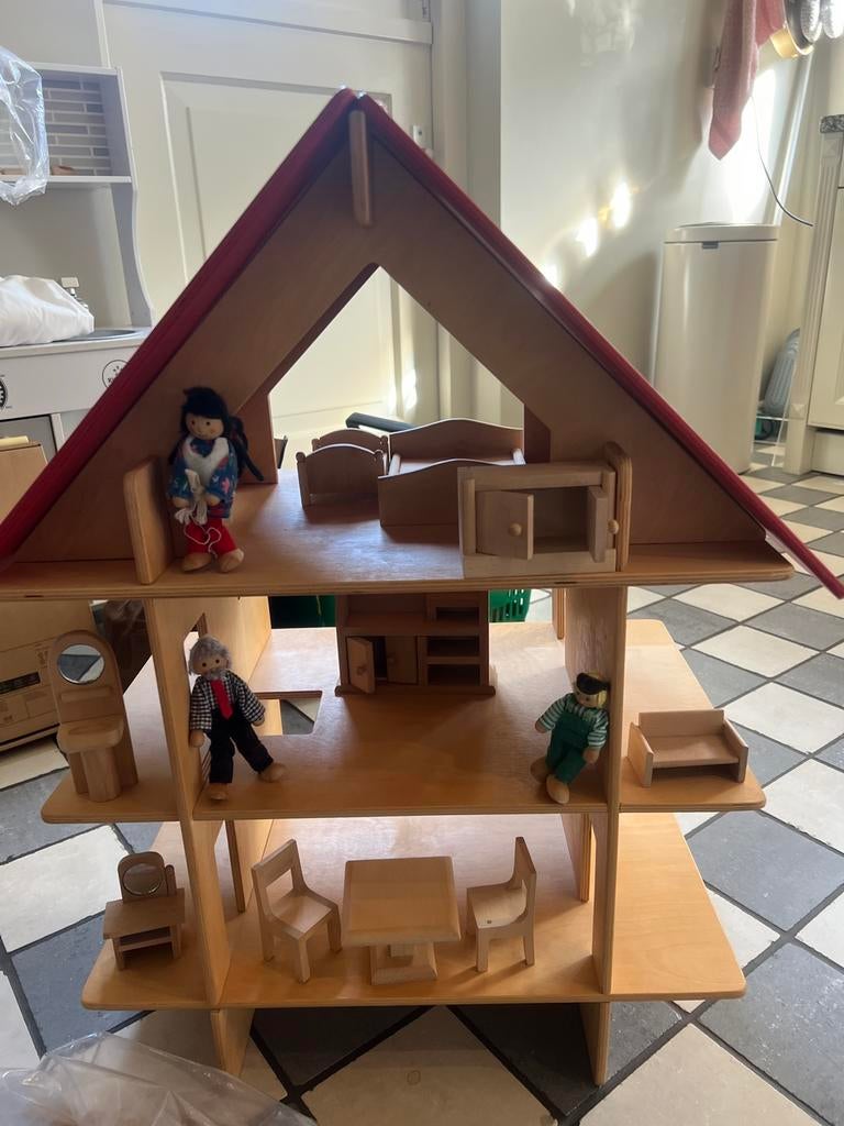 Mooi poppenhuis, Ophalen of Verzenden, Gebruikt, Poppenhuis