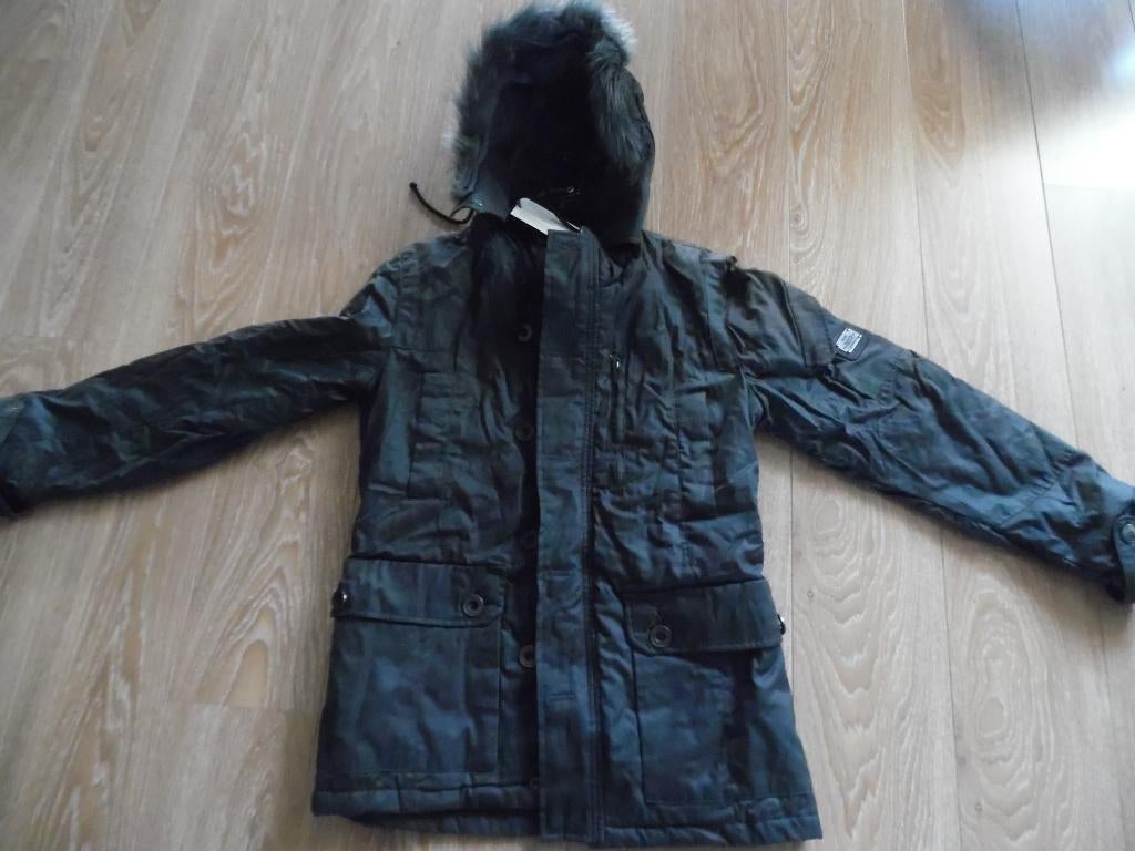 Nieuwe jongens winter jas maat M van Datch donkergrijs, Ophalen of Verzenden, Nieuw, Maat 176