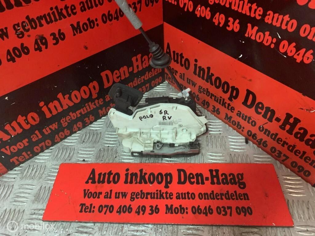 VW Polo Golf Leon ('09-'18) Elec.Deurslotmechaniek RV, Ophalen of Verzenden, Gebruikt