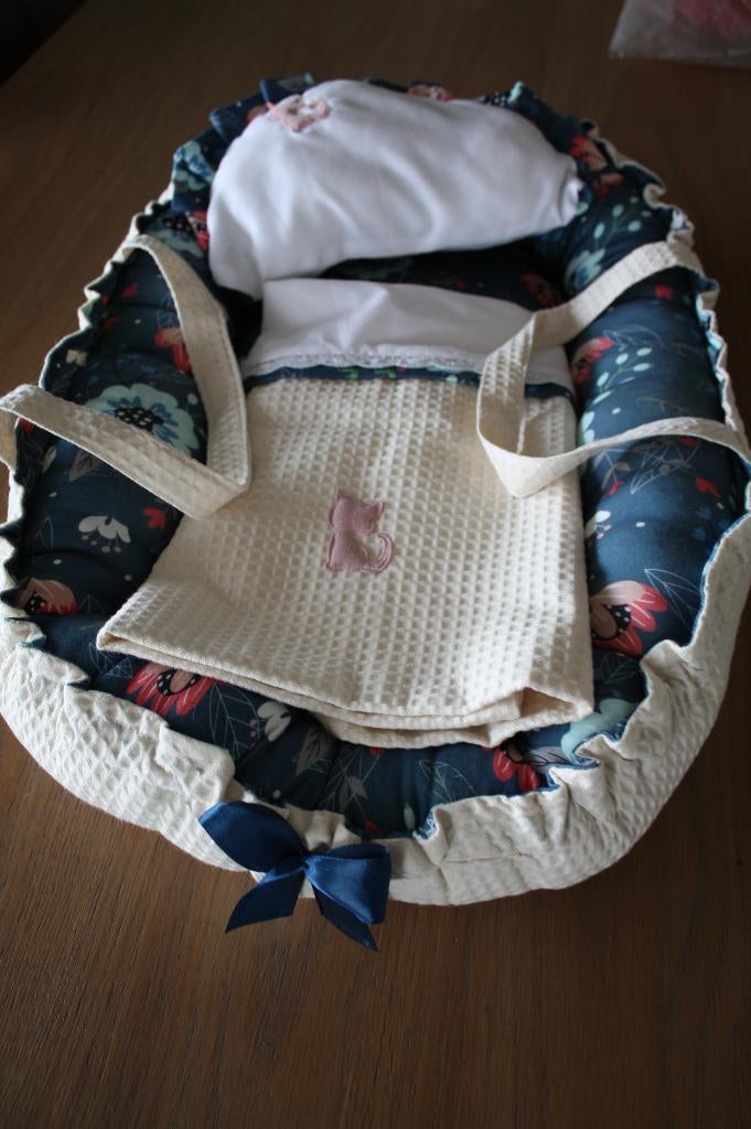 poppenkleertjes  Nestje, Kinderen en Baby's, Speelgoed | Poppen, Ophalen of Verzenden, Nieuw, Babypop