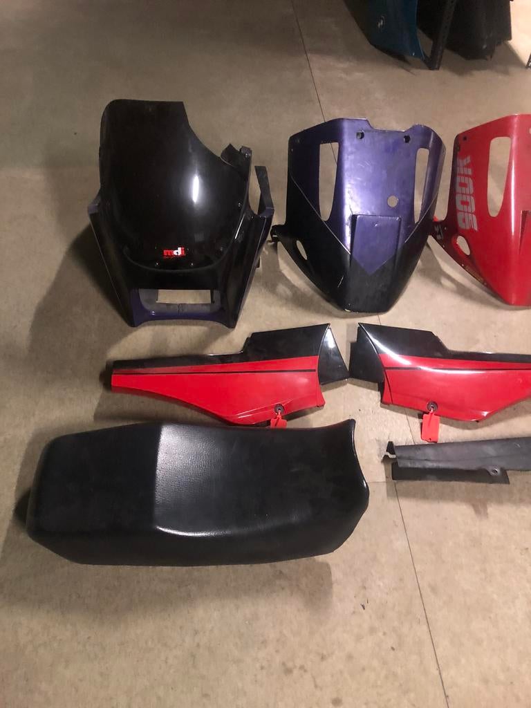 Kawasaki GPZ 900 R diverse kappen en Zadel, Gebruikt, ., Ophalen of Verzenden, .