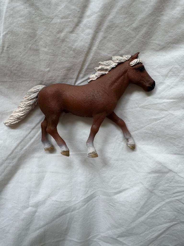Schleich pony, Ophalen of Verzenden, Zo goed als nieuw, Paard, Beeldje of Figuurtje