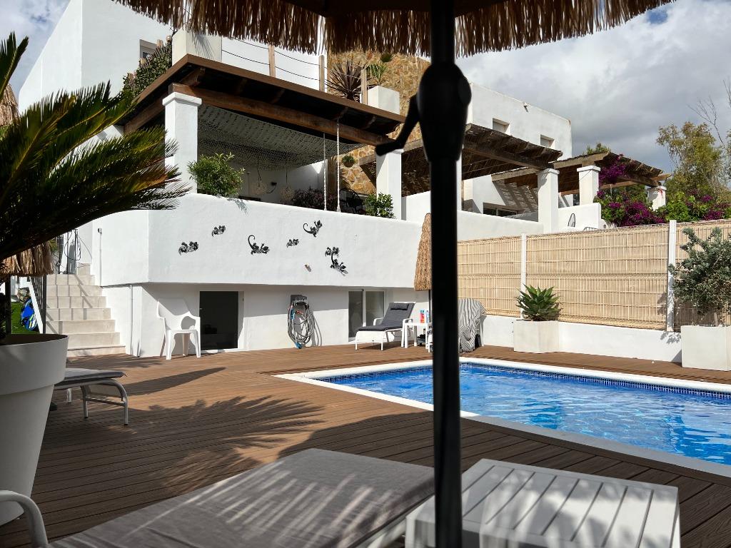 Ibiza huis villa woning  / Huur / vakantiewoning, 8 personen, 4 of meer slaapkamers, Overige typen, Wasmachine