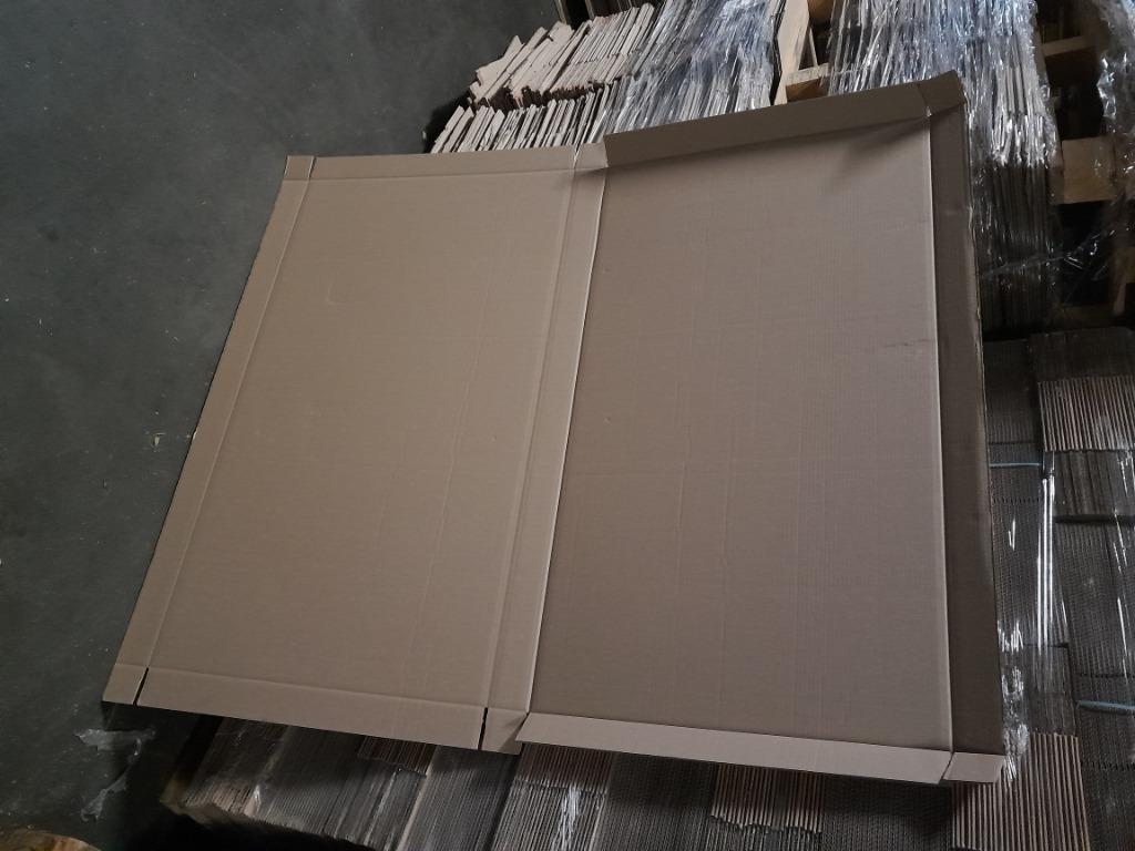 kartonnen dozen dubbelgolf 1100x630x60 schilderij ca 900st, Doe-het-zelf en Verbouw, Kratten en Dozen, Ophalen, Doos, Opvouwbaar