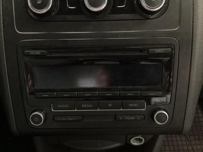 Radio van een Volkswagen Caddy, Gebruikt, -, Volkswagen, -