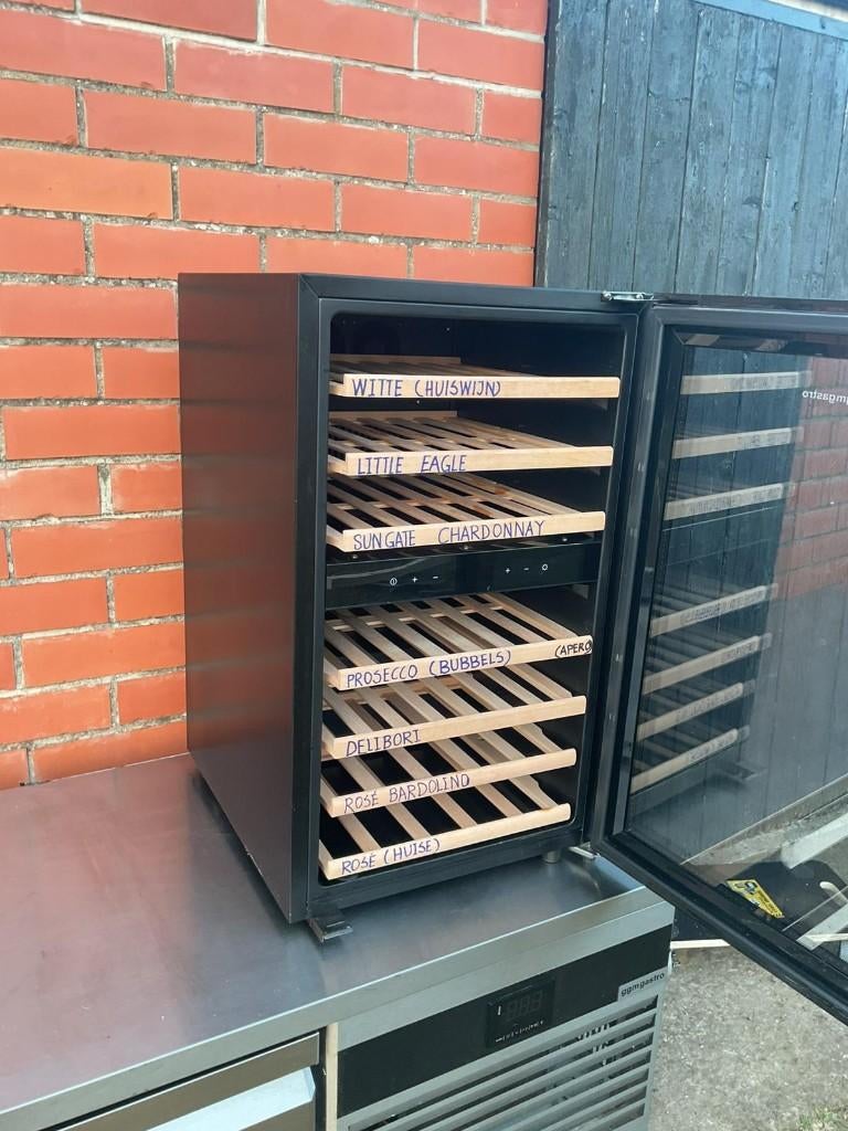 Wijn koelkast, Witgoed en Apparatuur, Koelkasten en IJskasten, Ophalen, Zonder vriesvak, Minder dan 85 cm, 100 tot 150 liter