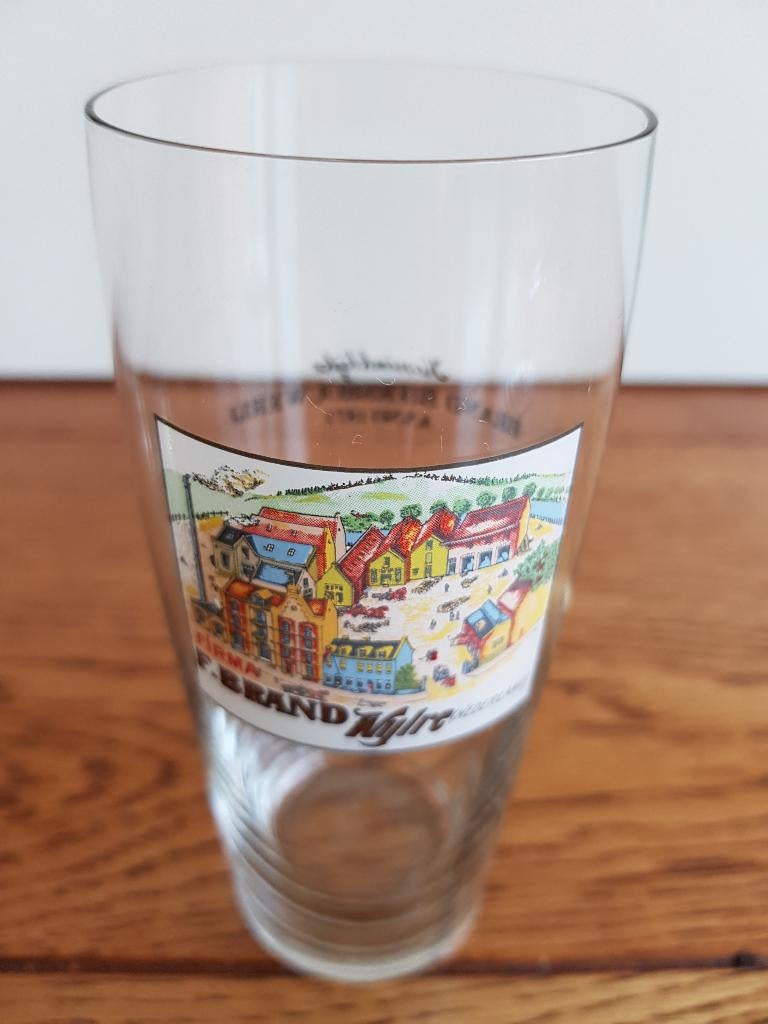 Speciaal bierglas -- Firma F. Brand Wijlre (Nederland), Verzamelen, Biermerken, Zo goed als nieuw, Glas of Glazen, Brand, Ophalen of Verzenden
