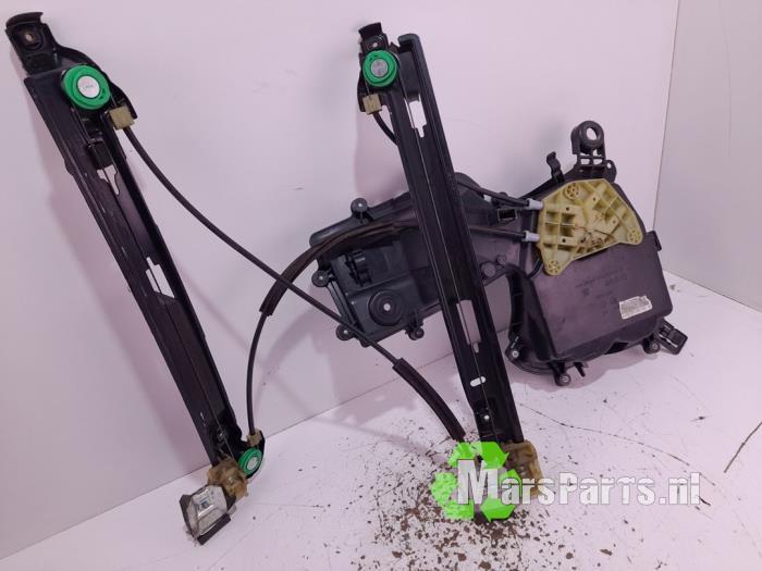 Ruitmechaniek 4Deurs links-voor van een Seat Leon, Gebruikt, -, -, 6 maanden garantie