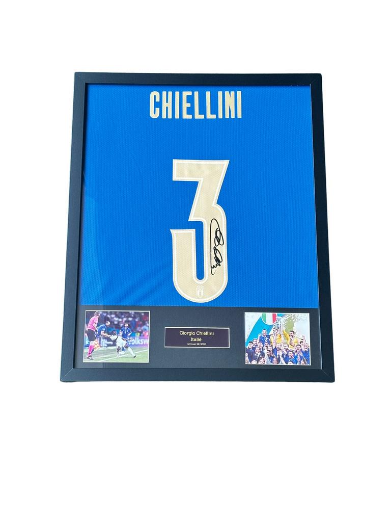 Giorgio Chiellini gesigneerd Italië thuisshirt, Verzamelen, Buitenlandse clubs, Shirt, Verzenden, 1695 CX, 28