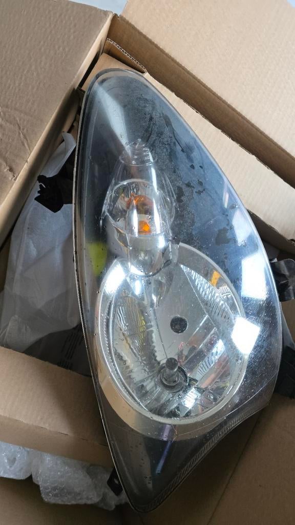 Toyota Aygo koplamp - defect verstelmotortje, Ophalen, Gebruikt, Toyota
