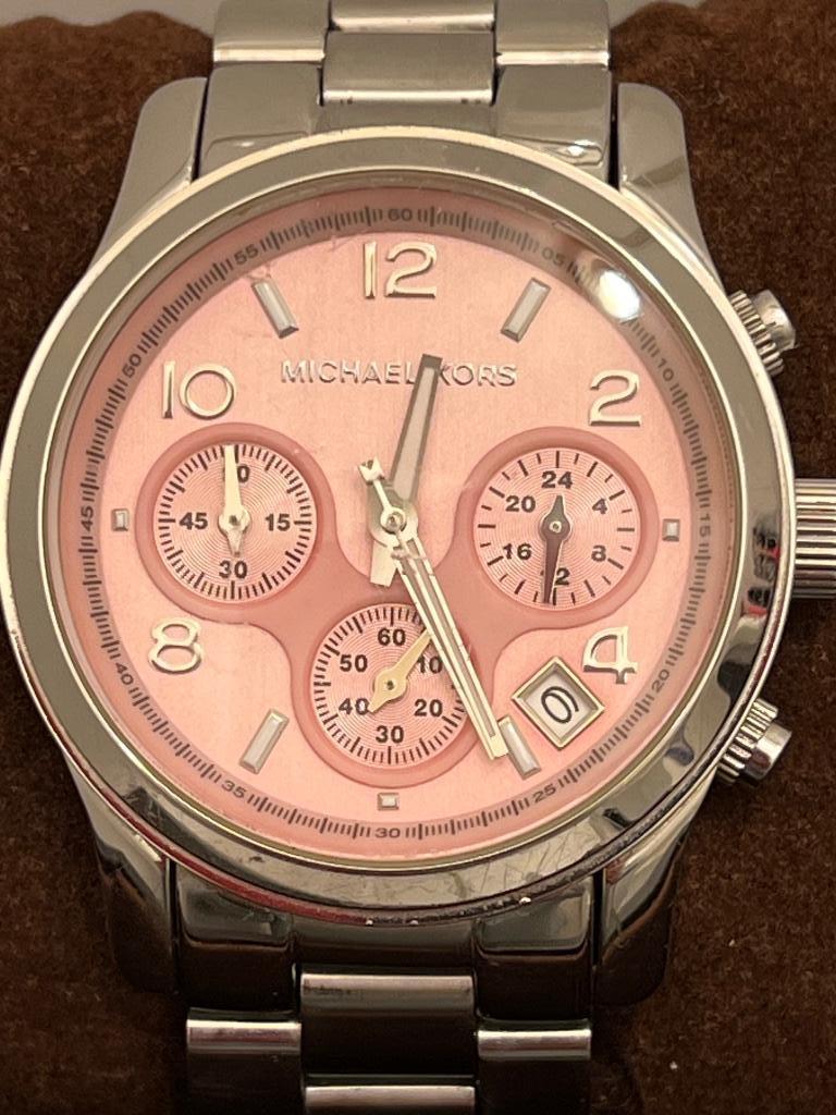 Michael Kors Runway MK-5198 Silver Pink, Sieraden, Tassen en Uiterlijk, Horloges | Dames, Gebruikt, Polshorloge, Overige merken