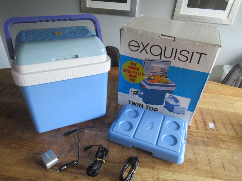 24 liter Electrische uitgebreide Koelbox op stroom + 12 volt, Caravans en Kamperen, Koelboxen, Zo goed als nieuw, Koelbox, Elektrisch