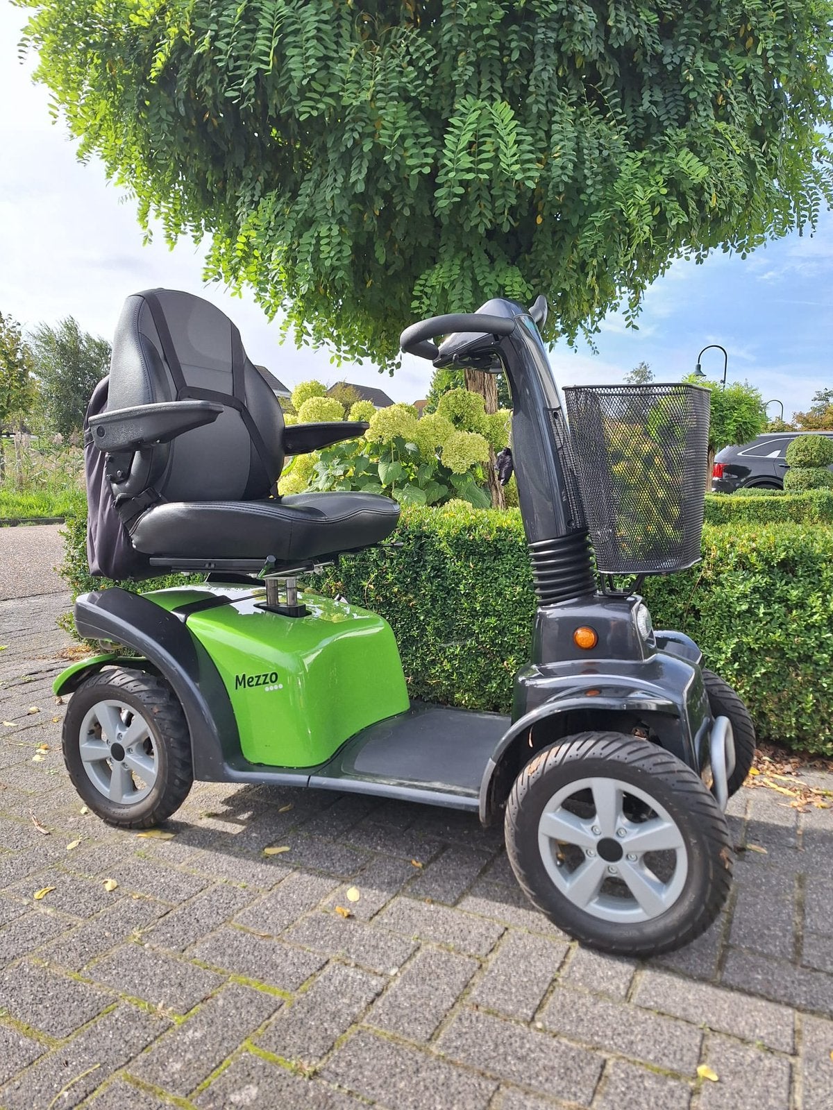 Scootmobiel Life&Mobility Mezzo 4, Ophalen, Zo goed als nieuw, 46 km of meer, 16 km/u of meer