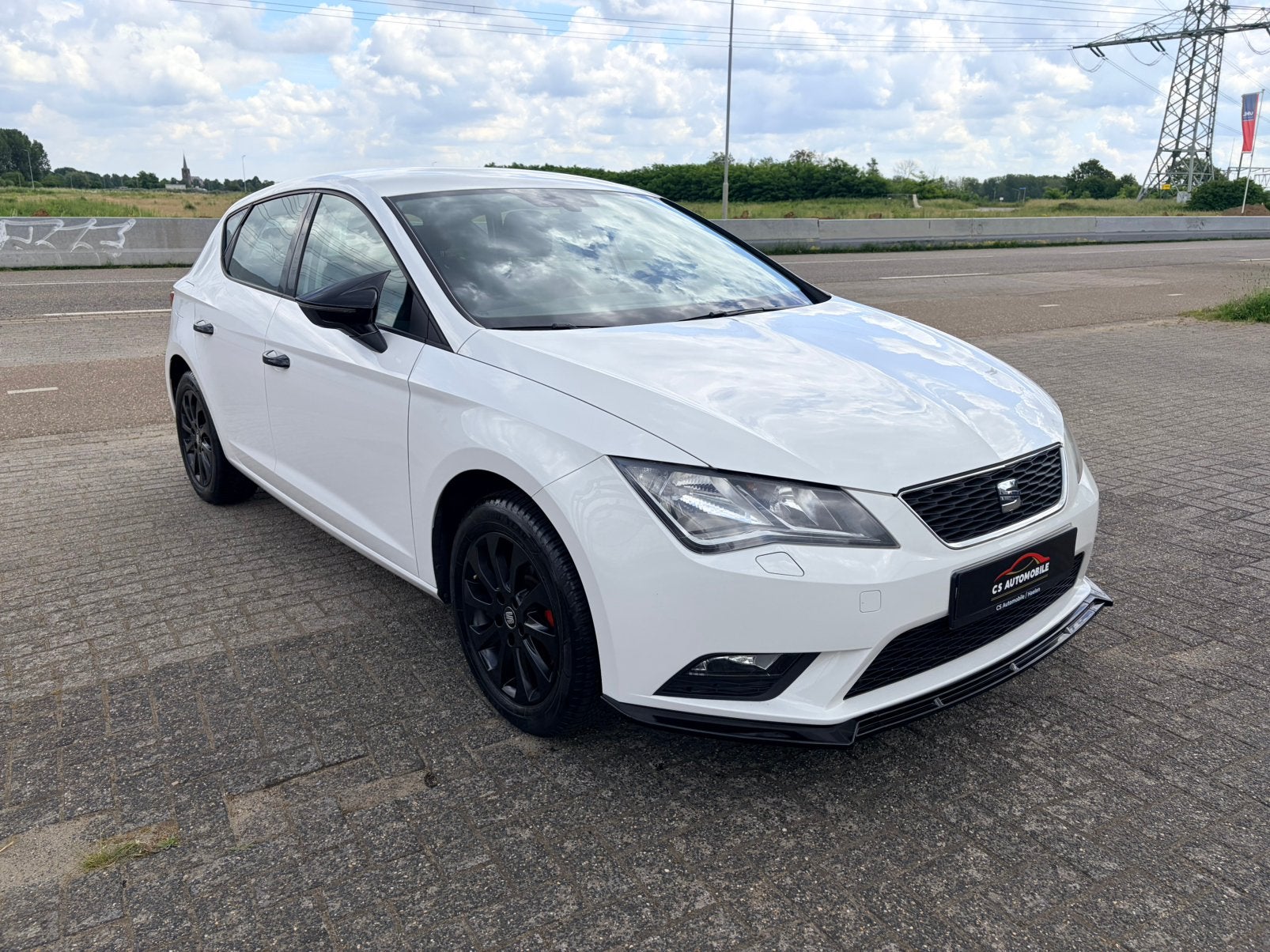 Seat Leon 1.2 TSI Style 2016 Dealer onderhouden, Stof, Zwart, 4 cilinders, Leon