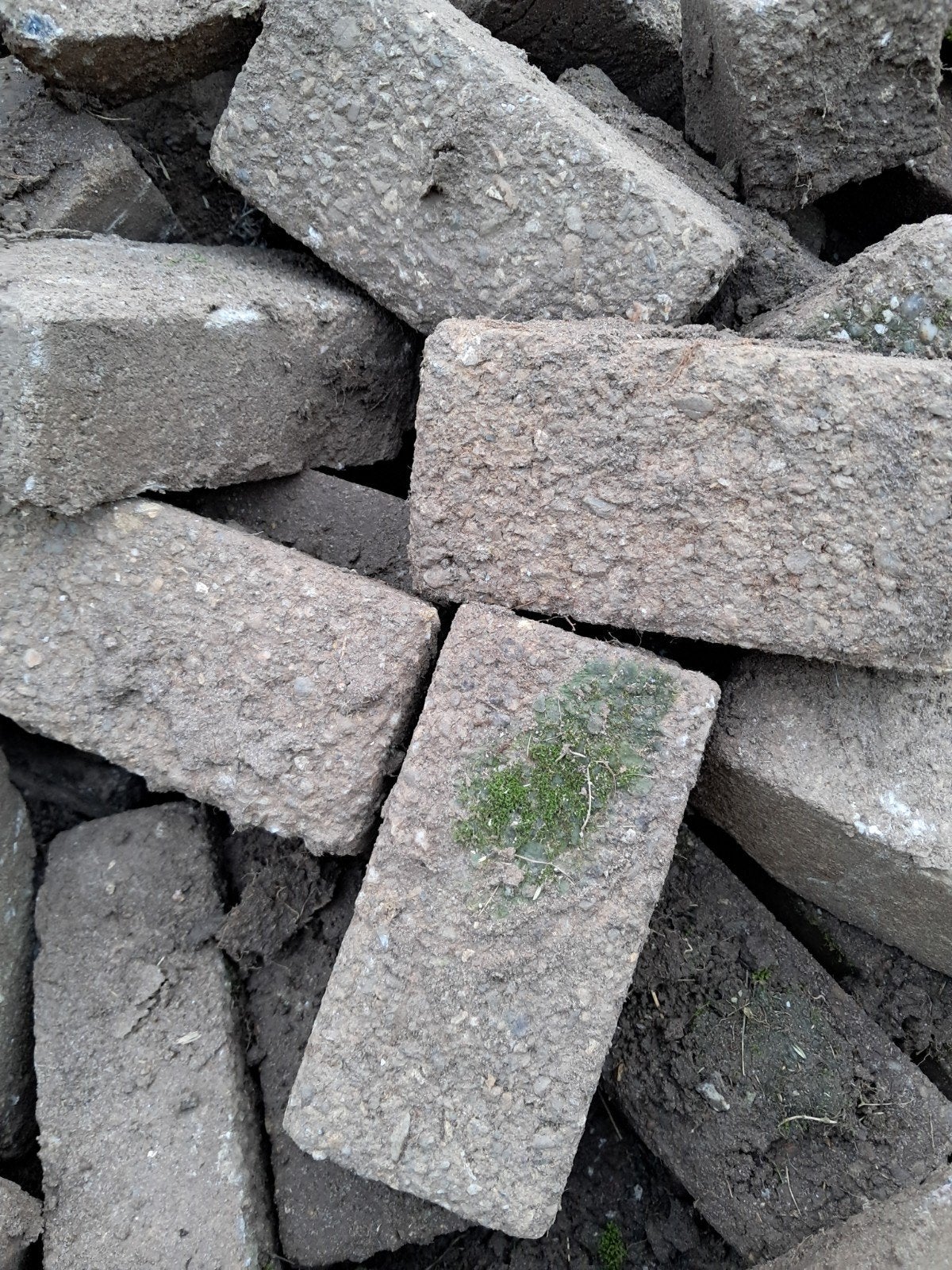 straatstenen BKK's, 8 cm dik. €3,00 per m2, Tuin en Terras, Ophalen of Verzenden, Gebruikt, Beton, Klinkers