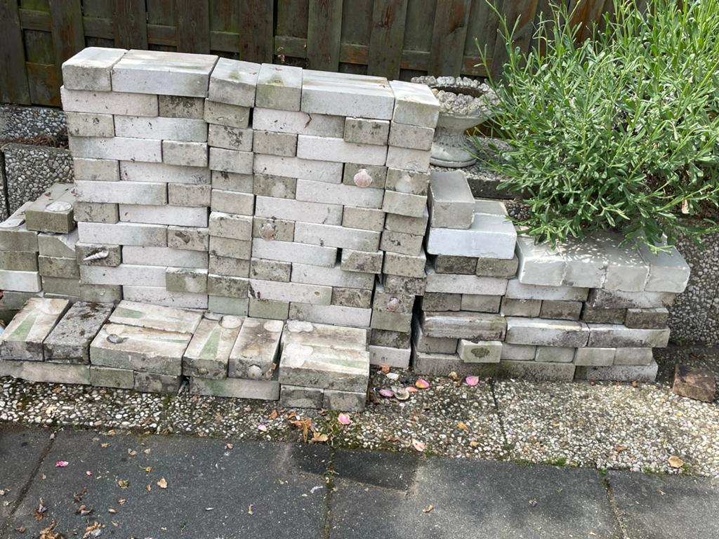 Gebruikte kalkzandstenen voor tuin of bouw, Doe-het-zelf en Verbouw, Metselstenen, Gebruikt, Kalkzandstenen, Ophalen
