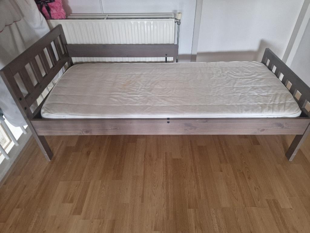 Peuterbed, Kinderen en Baby's, Kinderkamer | Bedden, Gebruikt, 70 tot 85 cm, 140 tot 160 cm, Ophalen