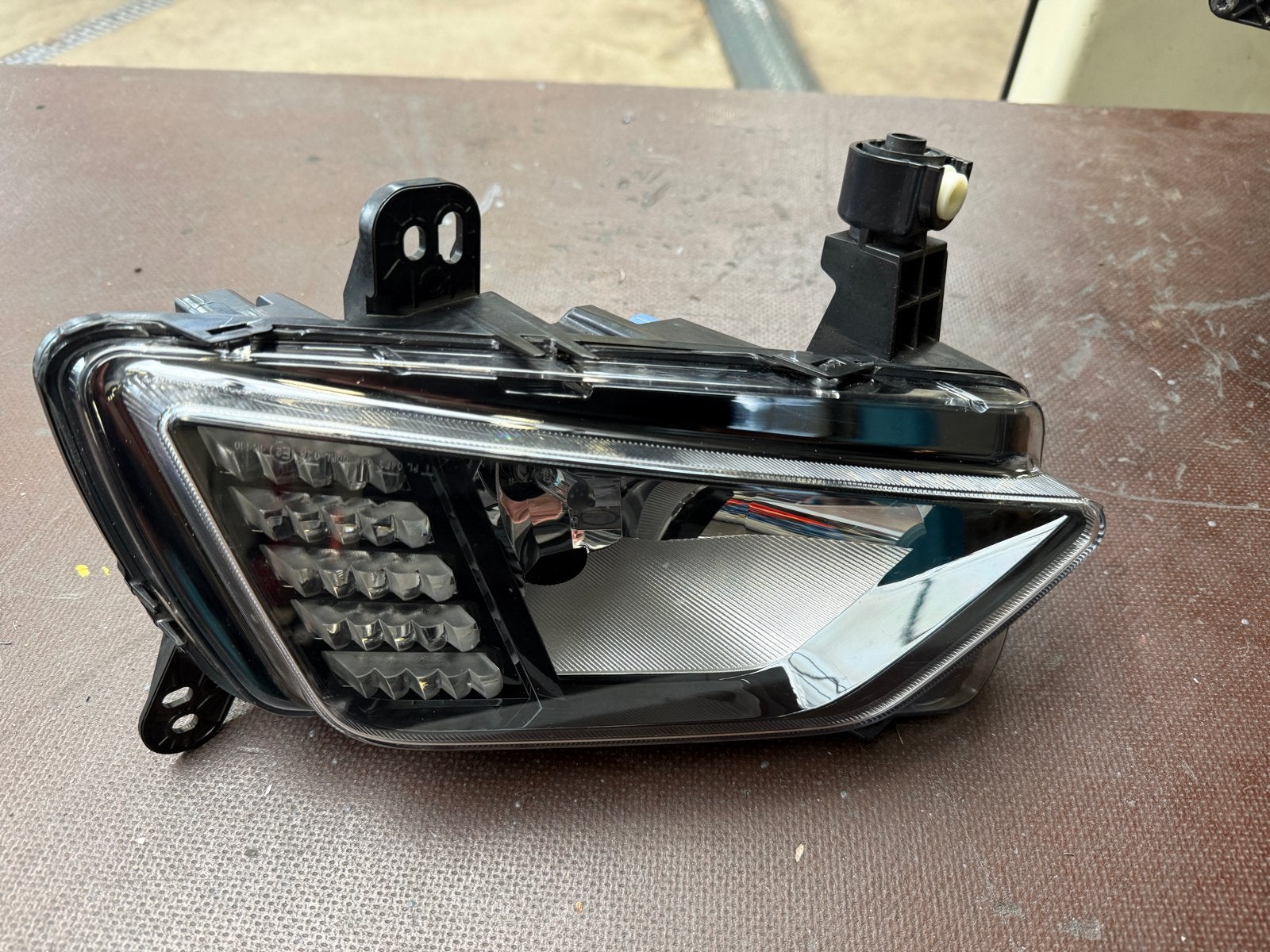 VW Polo 2G LED mistlamp links 2G0.941.661.A, Ophalen of Verzenden, Gebruikt, Volkswagen