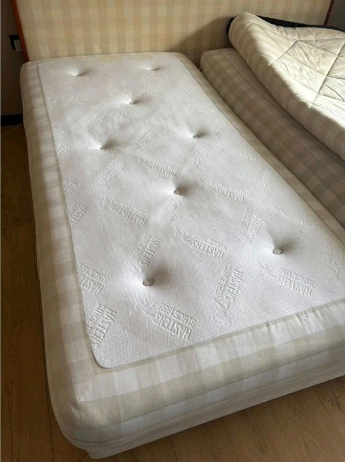 Hastens 220cm lang incl topper en hoofdbord, Ophalen, Zo goed als nieuw, Tweepersoons, 220 cm