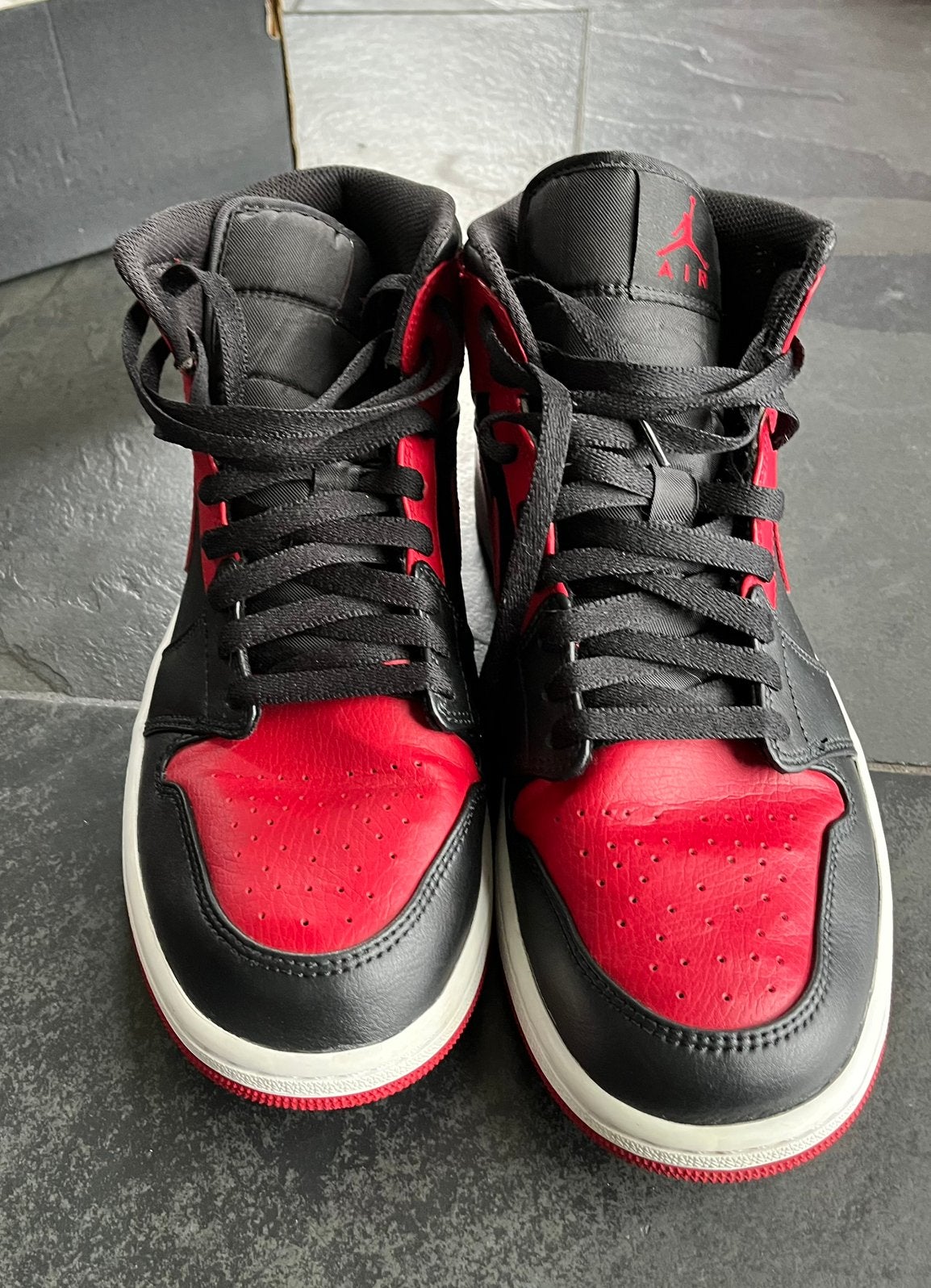 Nike Air Jordan, Ophalen of Verzenden, Zo goed als nieuw, Schoenen