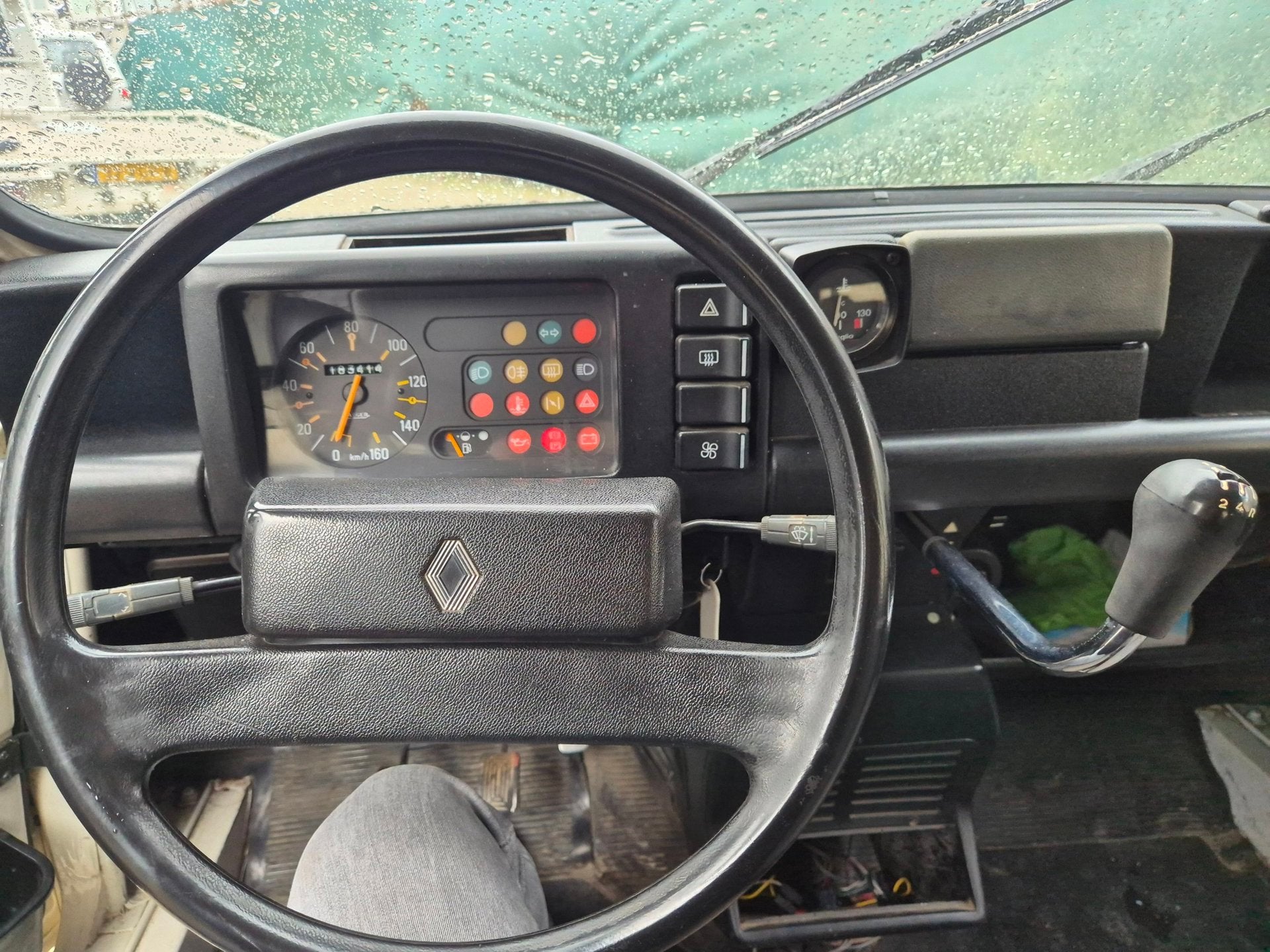 Renault 4 R 4 TL * roest en lasvrij * NL KENTEKEN, Gebruikt, Zwart, 4 cilinders, Beige