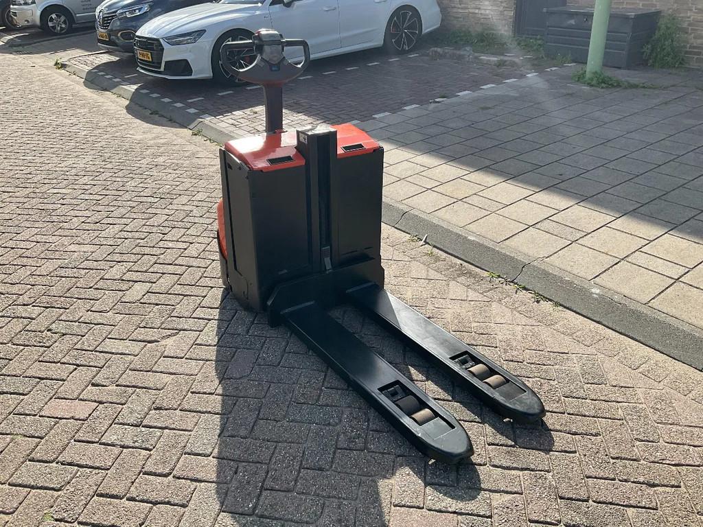 Cesab S208L 2000KG 65CM STAPELAAR / HEFTRUCK, Elektrisch, Stapelaar, CESAB