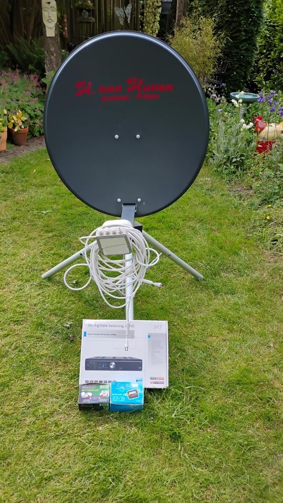 Schotelantenne set met ontvanger, statief en finder, Audio, Tv en Foto, Schotelantennes, Ophalen, Zo goed als nieuw, (Schotel)antenne