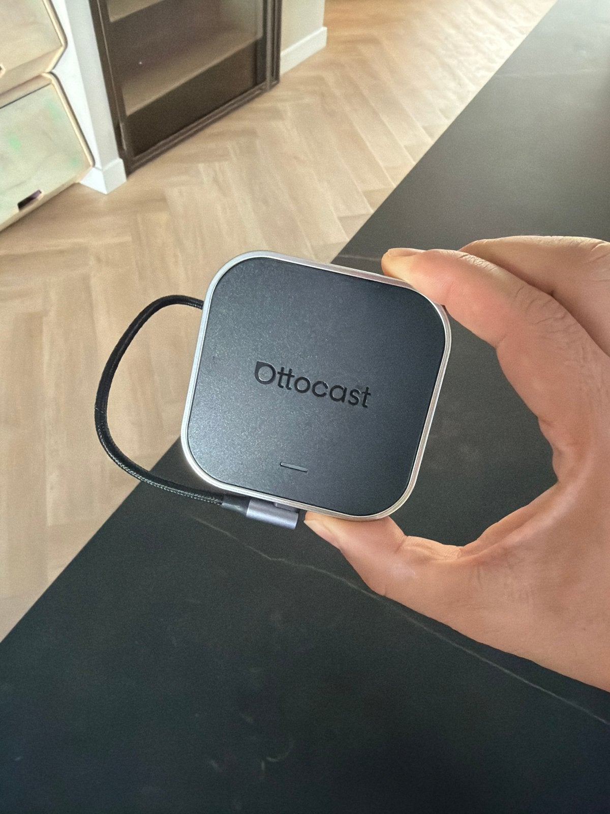 Ottocast E2 AI Box - Draadloze CarPlay & Android Auto, Ophalen, Zo goed als nieuw