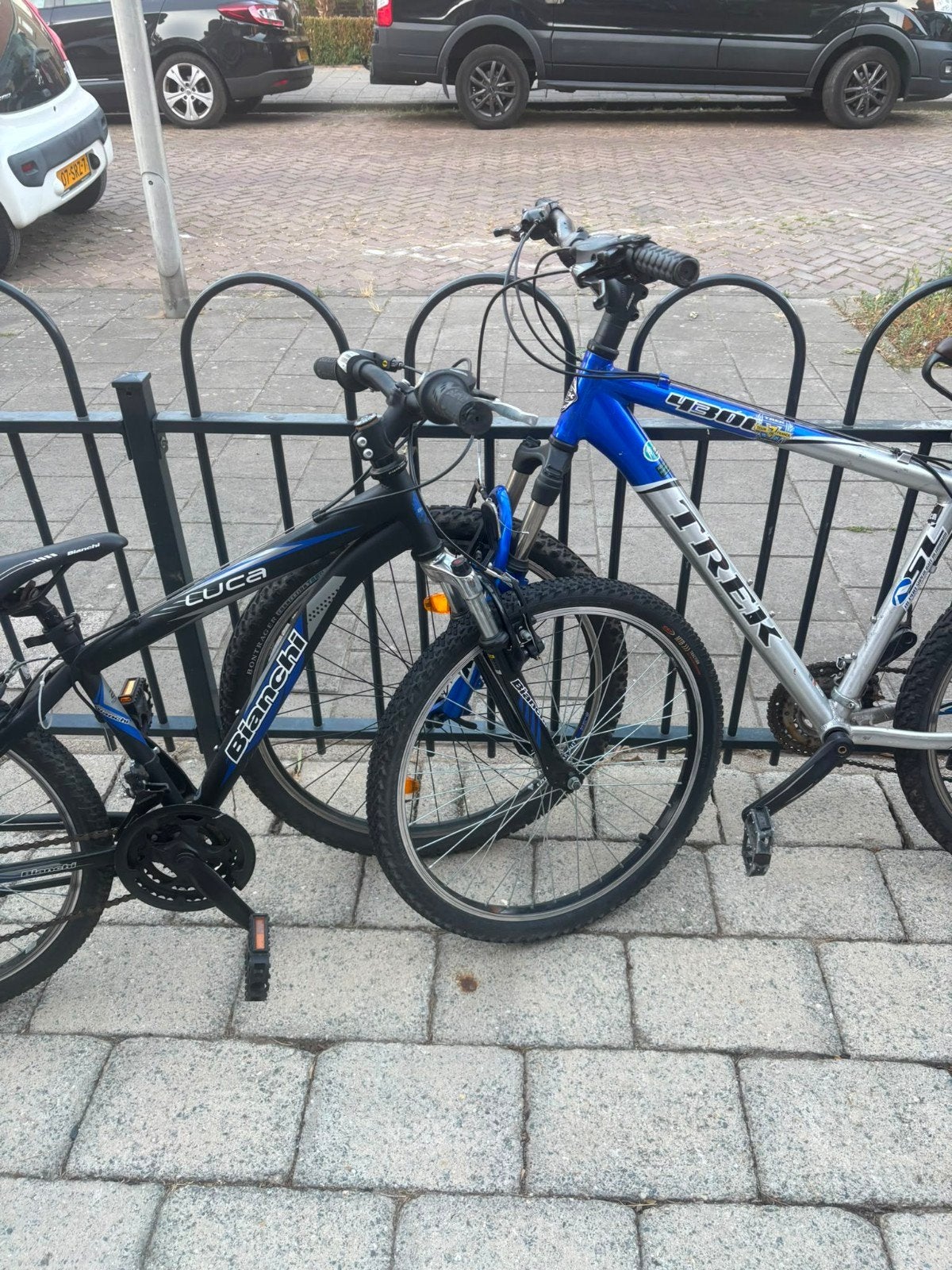 Twee mountainbikes 50,-: Bianchi Luca en Trek 4300, Gebruikt, Hardtail, 49 tot 53 cm, Ophalen of Verzenden