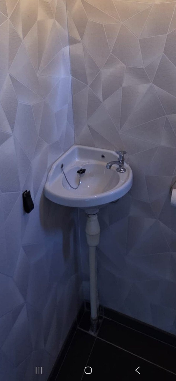 Gooteensteentje voor badkamer/toilet met kraan, Ophalen, Kraan