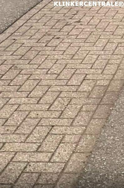 ROOIKORTING 220m2 grijs betonklinkers straatstenen bkk bss, Tuin en Terras, Bij dit gebruikte product niet meer te achterhalen.