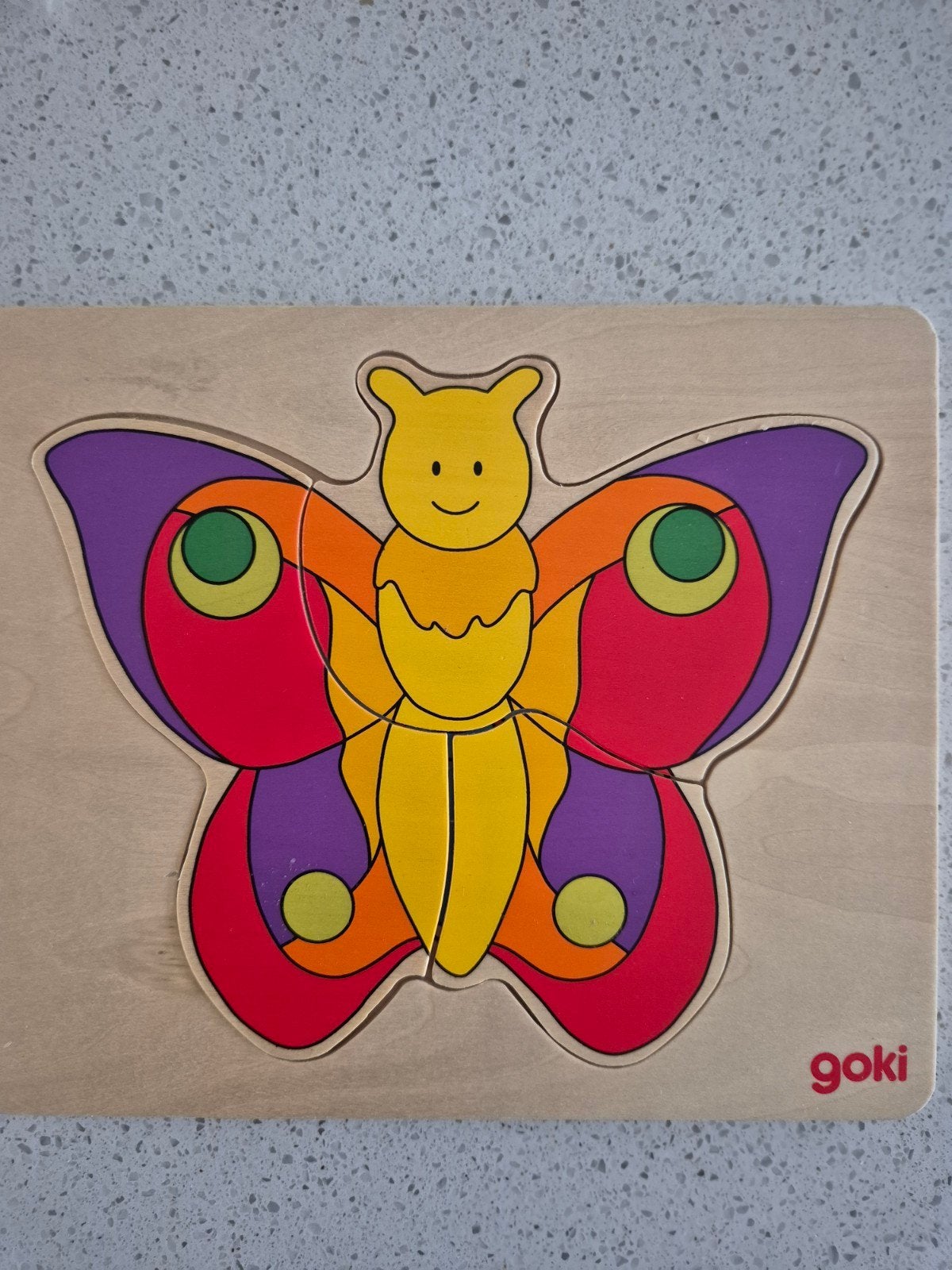 Goki 4-lagen vlinder puzzel - zo goed als nieuw, 2 tot 4 jaar, Ophalen of Verzenden, Zo goed als nieuw, Van hout