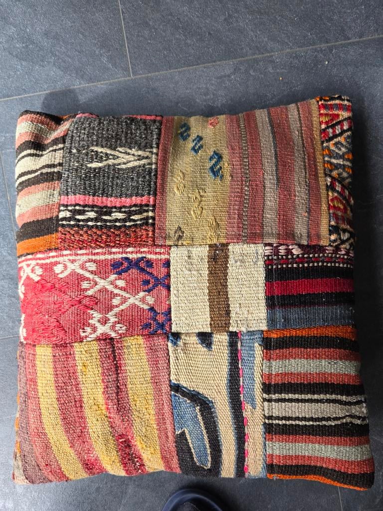 Berber kussens - Zo goed als nieuw, Huis en Inrichting, Woonaccessoires | Kussens, Ophalen, Zo goed als nieuw, Overige kleuren