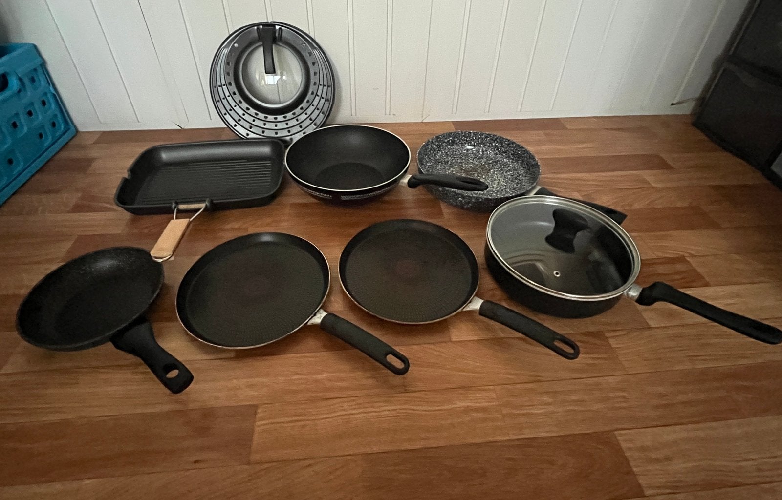 Mooie set pannen (waaronder 4x Tefalpannen), Overige materialen, Pannenset, Ophalen of Verzenden, Met deksel