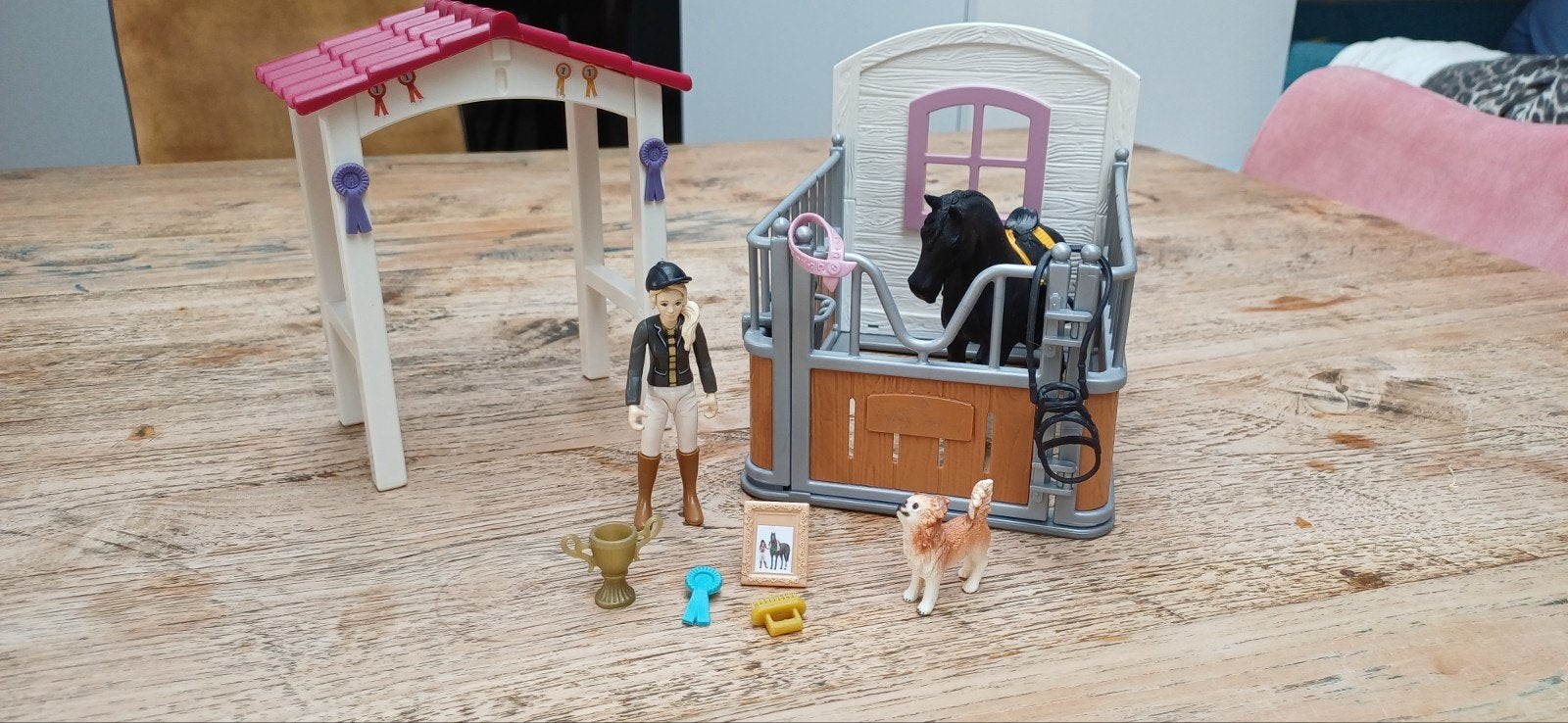 Grote Schleich Paardencollectie: Springset, Dierenarts, Stal, Ophalen, Gebruikt, Jongen of Meisje