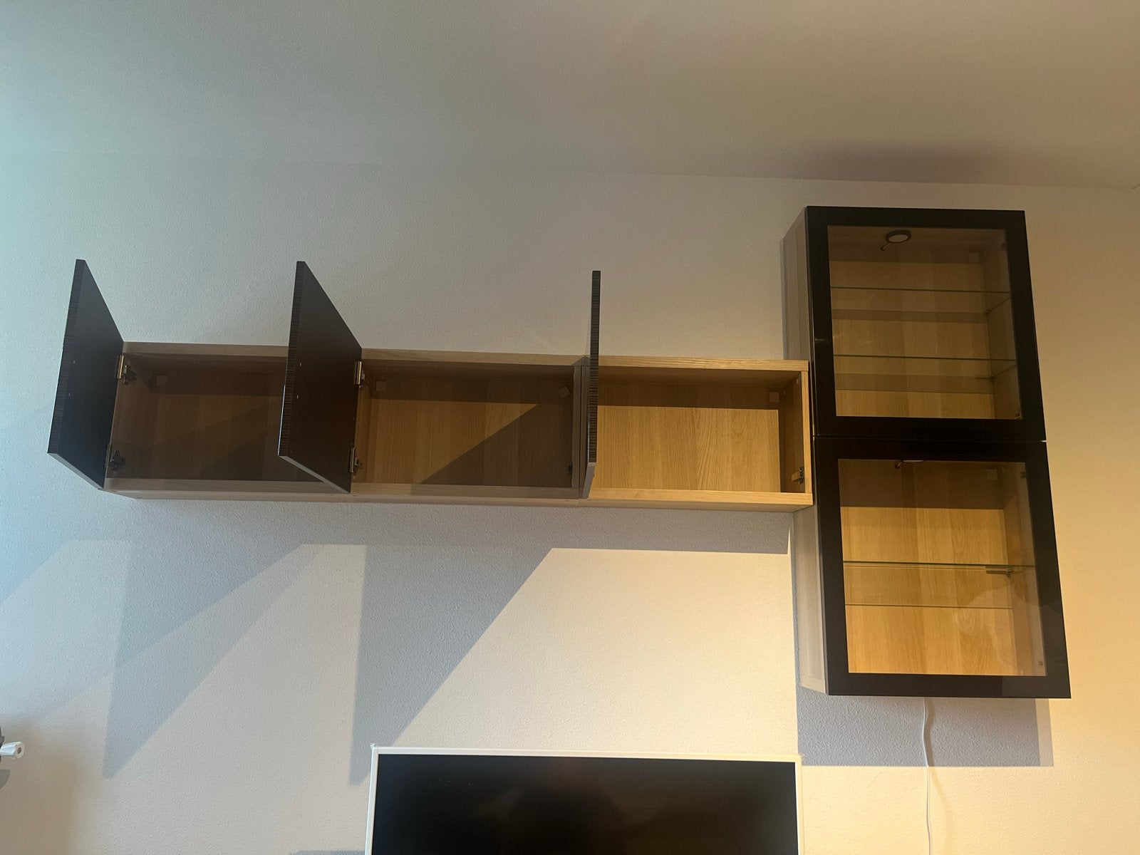 Foto 8 van Ikea Bestå TV-meubel en wandkasten