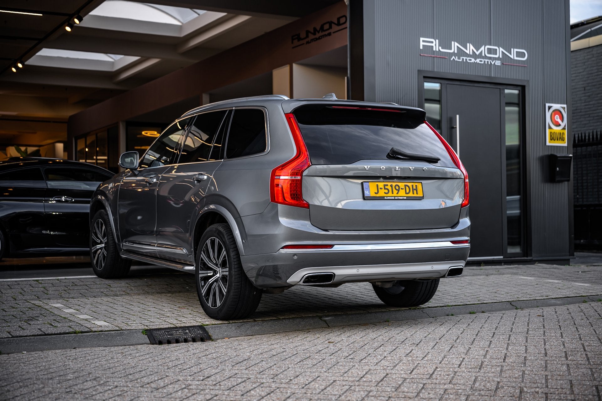 Volvo XC90 2.0 B5 AWD Inscription Intro Edition | Pano | 360, Dealer onderhouden, Gebruikt, 4 cilinders, 1969 cc