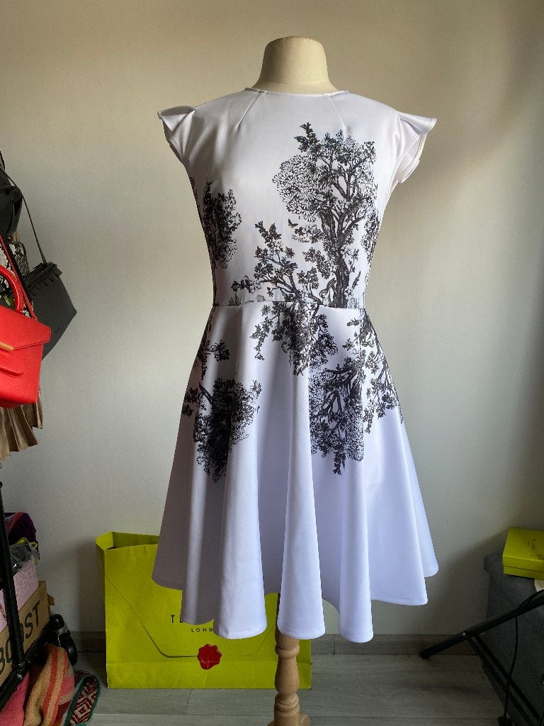 Ted Baker jurk Yee boomprint zakken - Maat 3 (38/40), Kleding | Dames, Maat 38/40 (M), Meerkleurig, Ophalen of Verzenden, Zo goed als nieuw
