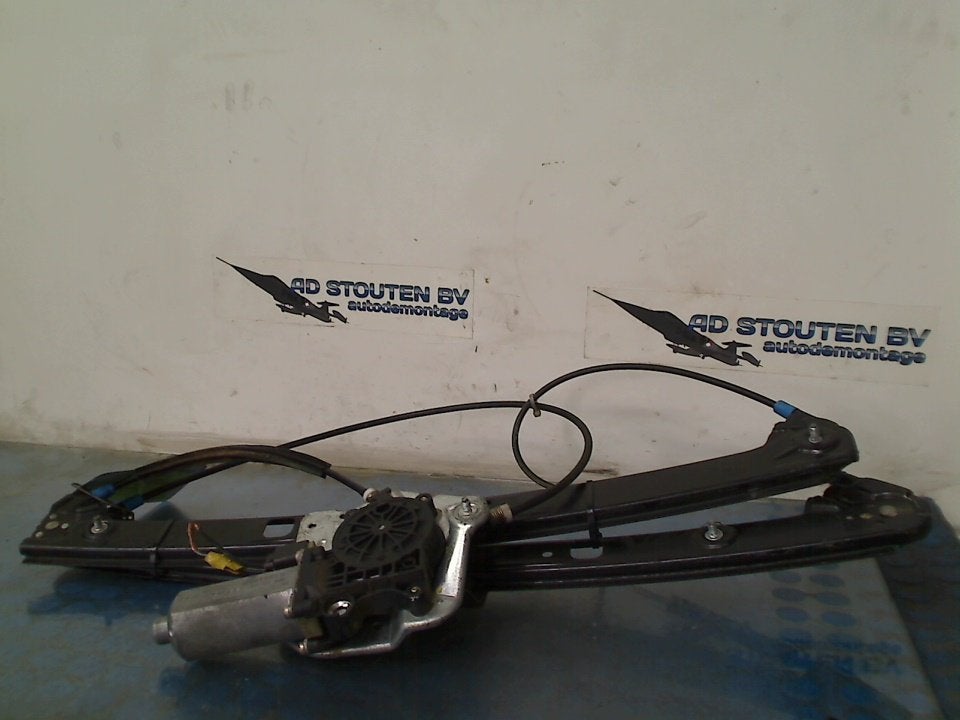 Raammechaniek Elek Links Voor BMW X5 (E53) 2004 83810199, Gebruikt, Petuelring 130, München 80809, , Duitsland, BMW, Bayerische Motoren Werke AG