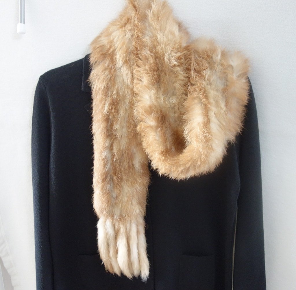 Mooie, chique vintage nerts sjaal, Kleding | Dames, Maat 38/40 (M), Ophalen of Verzenden, Zo goed als nieuw, Sjaal