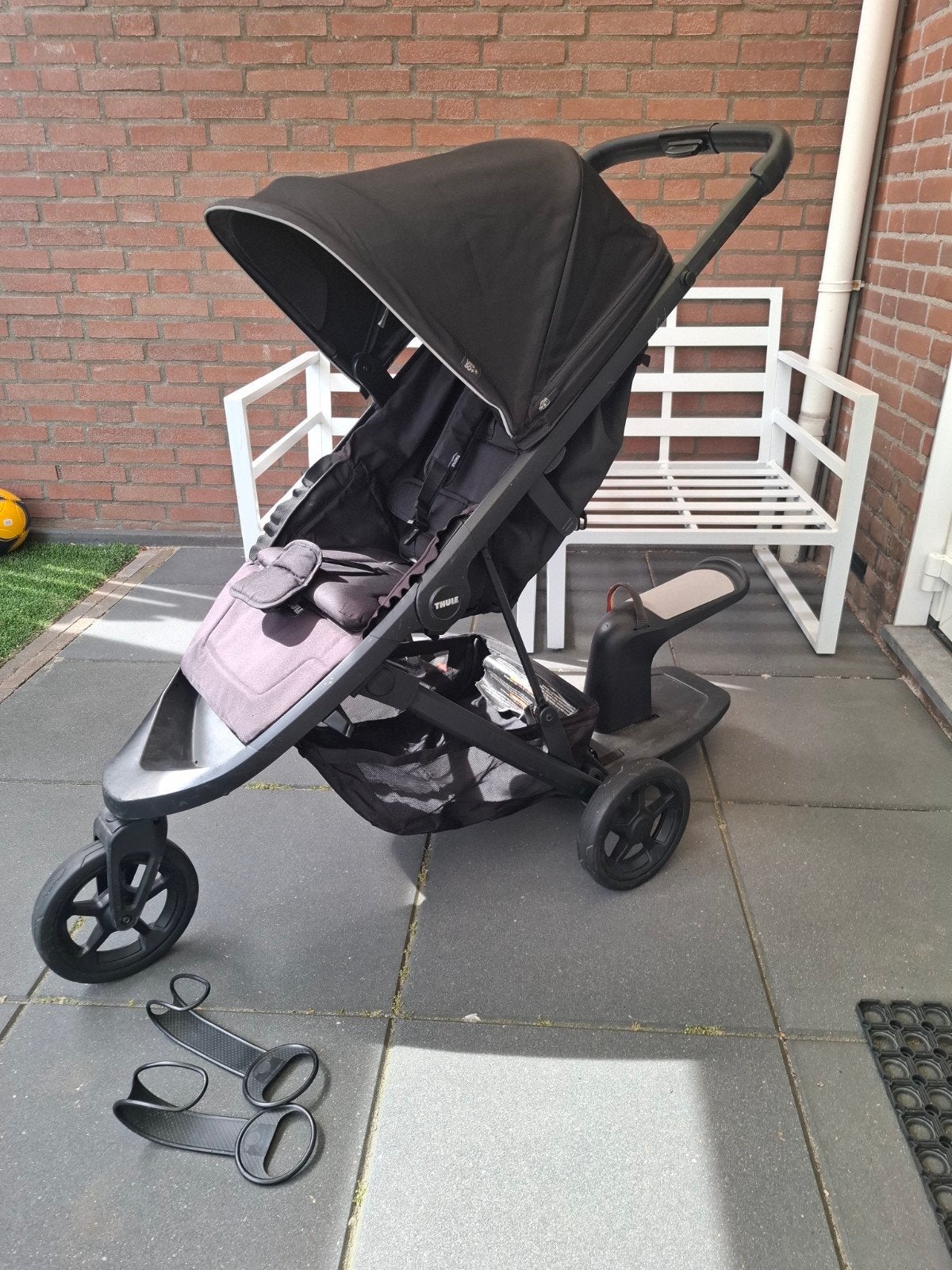 Thule buggy Spring met meerijdplankje, Kinderen en Baby's, Buggy's, Ophalen, Gebruikt, Overige merken, Verstelbare rugleuning